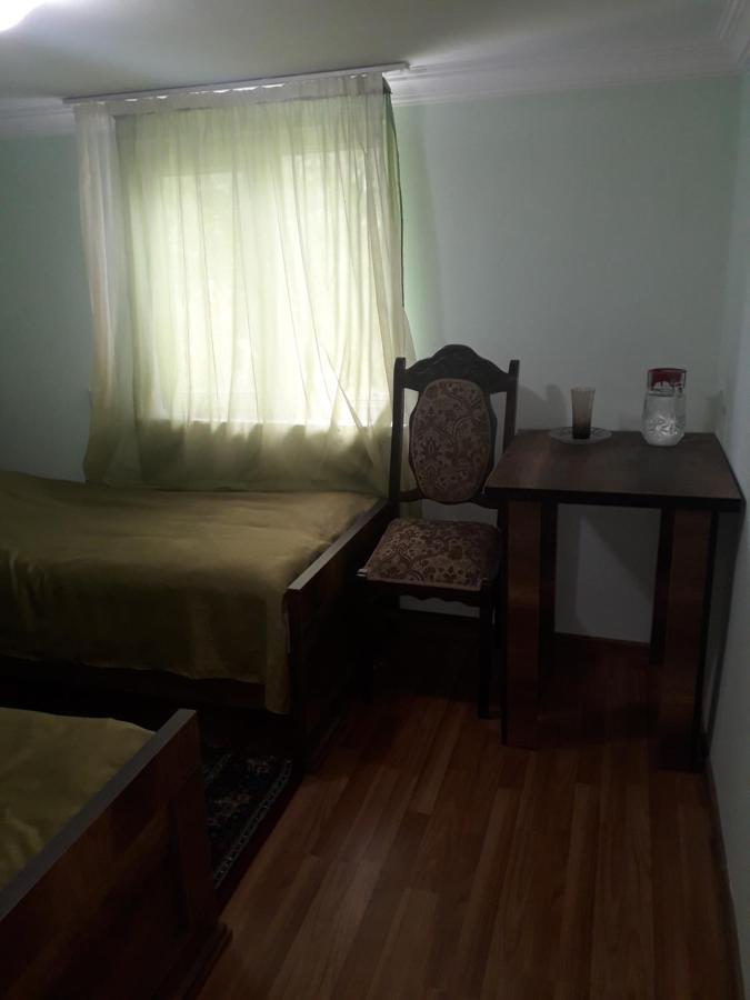 Nunu'S Guesthouse Cchaltubo Exteriér fotografie