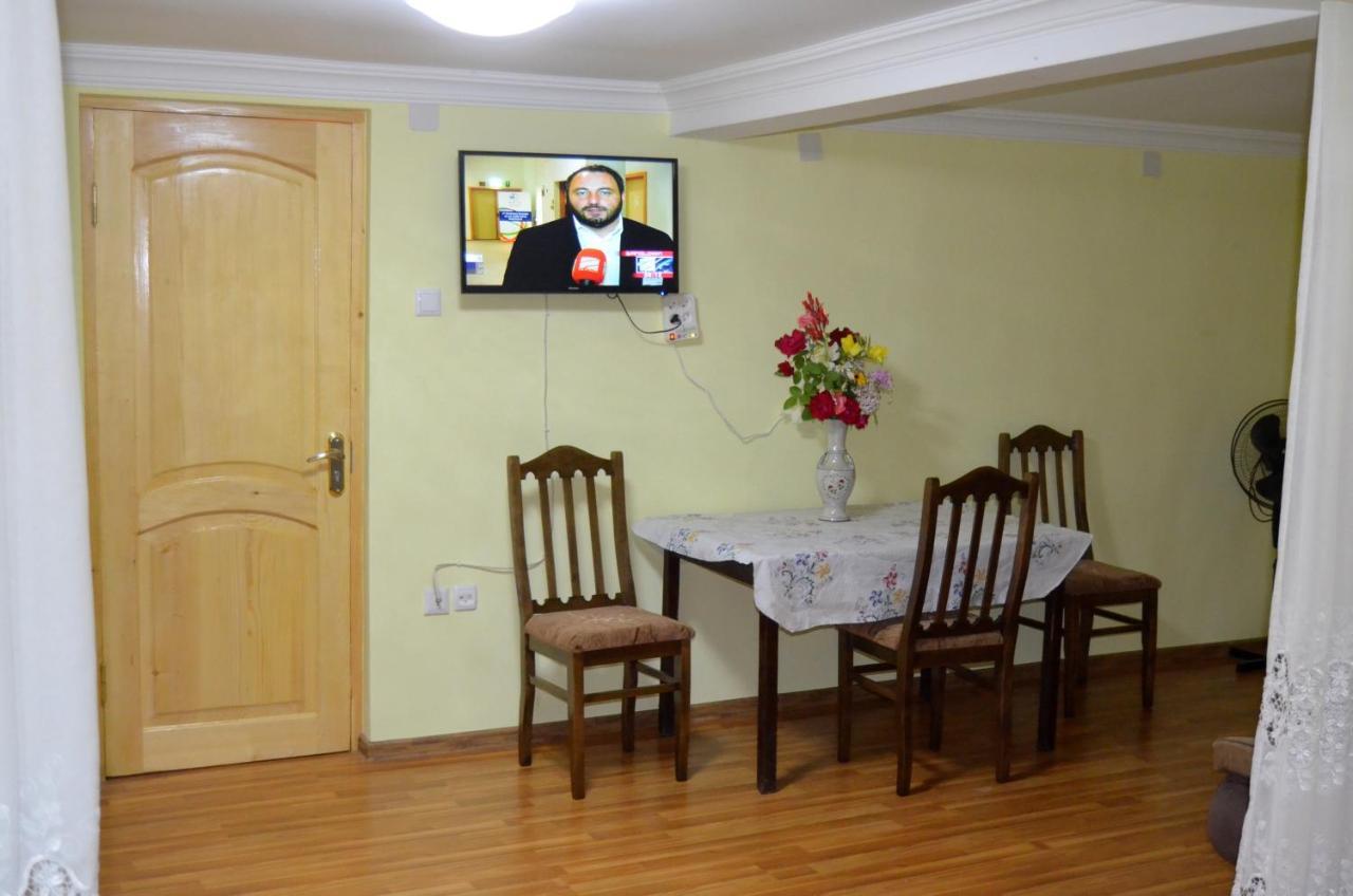 Nunu'S Guesthouse Cchaltubo Exteriér fotografie