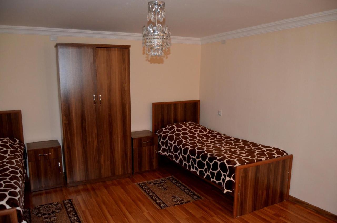 Nunu'S Guesthouse Cchaltubo Exteriér fotografie